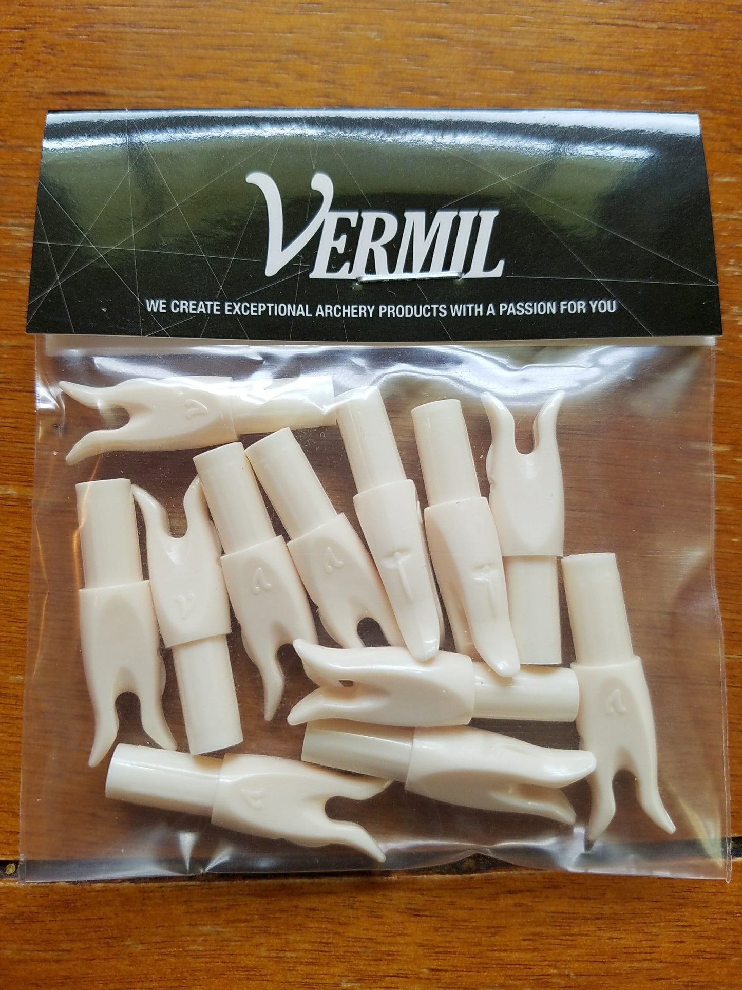 One Dozen Vermil 'Y' Nocks