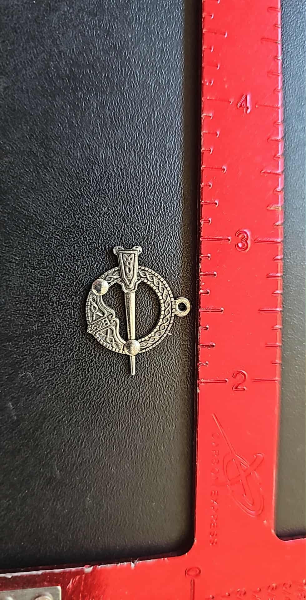 Remainder/Closeout/Extra Quivers & Accessories