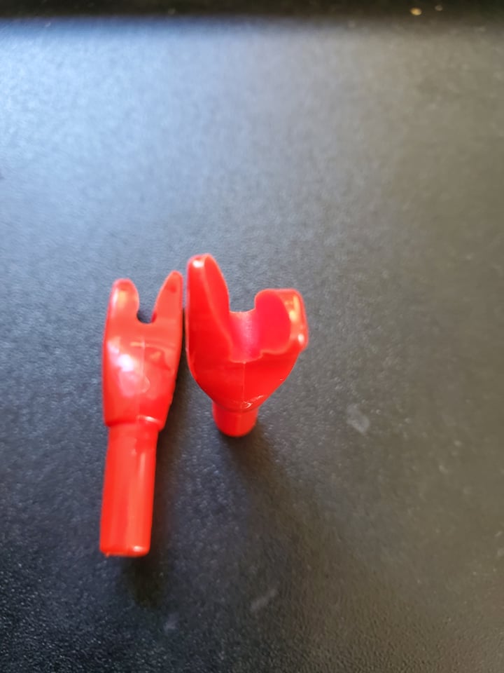 One Dozen Koc Nock - Living Arrow Shaped (Right and Left Handed)