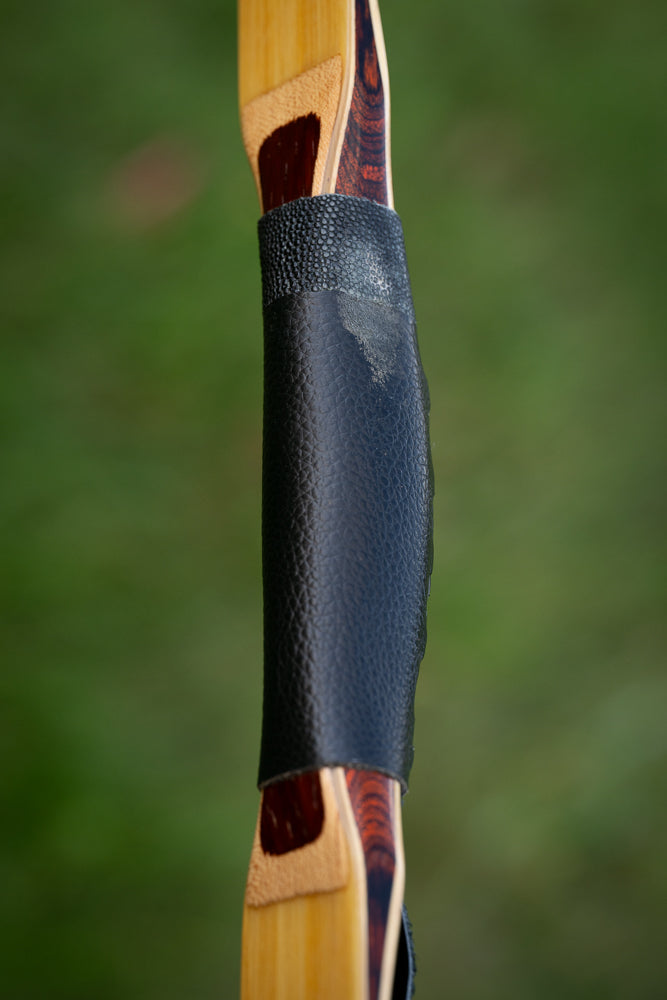 Lightly Used Alibow Laminate Turkish 29 inch draw. 22# @28"